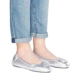 Tory Burch Minnie Travel Ballet Flats Slip On Leather Metallic Silver Size 6.5